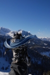 SnowShoeFexing.jpg